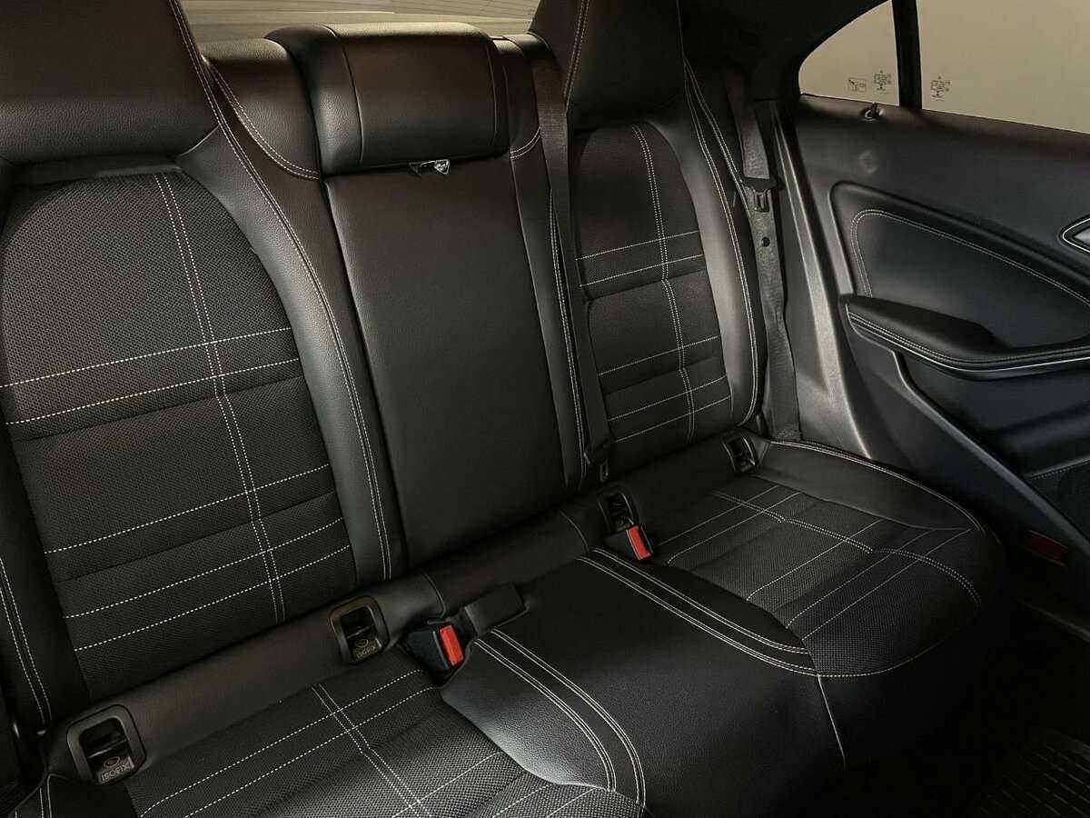 Mercedes-Benz CLA 200, 2014 Фото №15