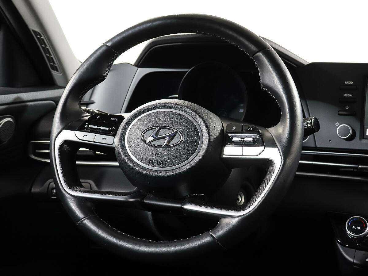 Hyundai Elantra, 2021 Фото №14