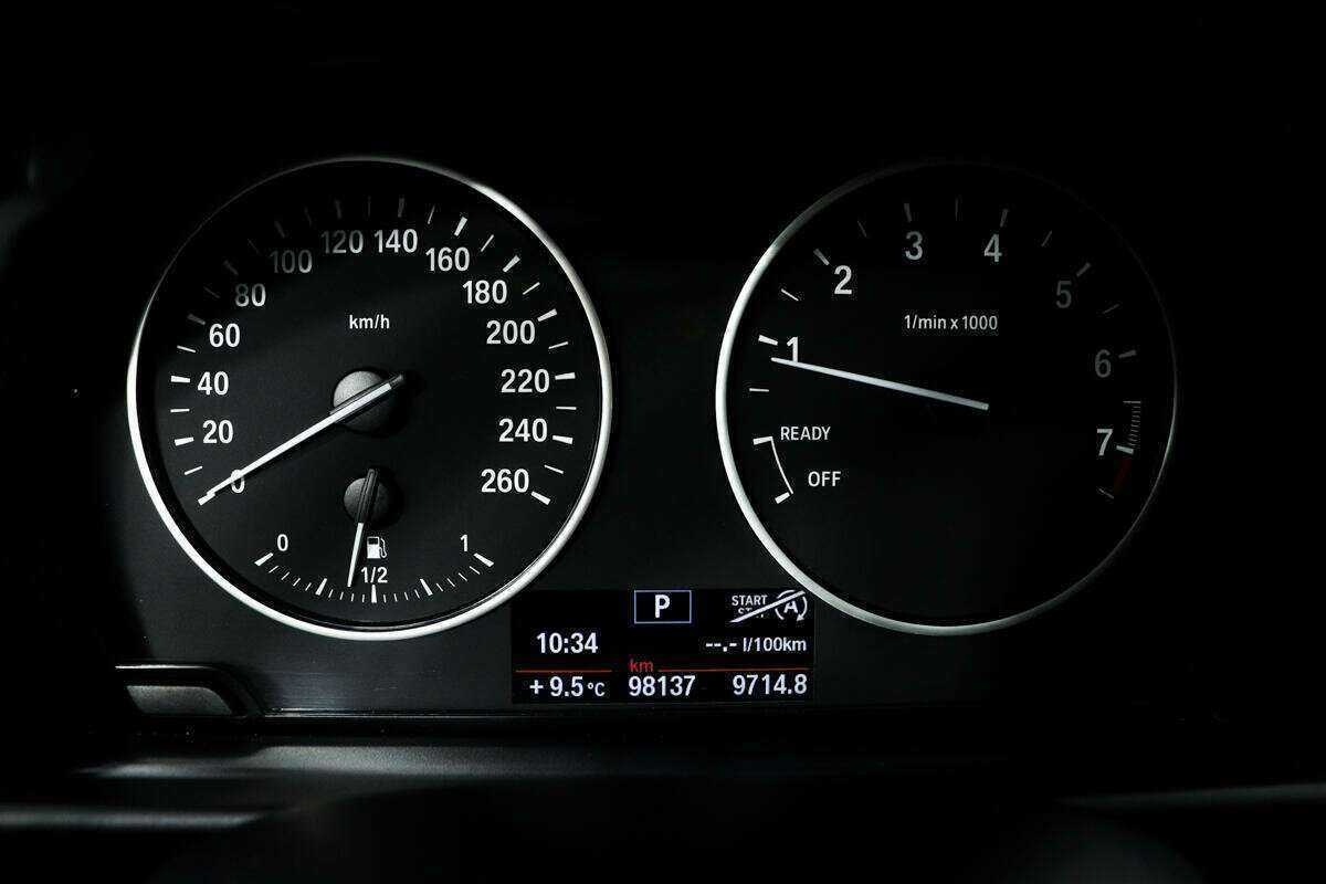 BMW 1 серии 116i, 2012 Фото №10