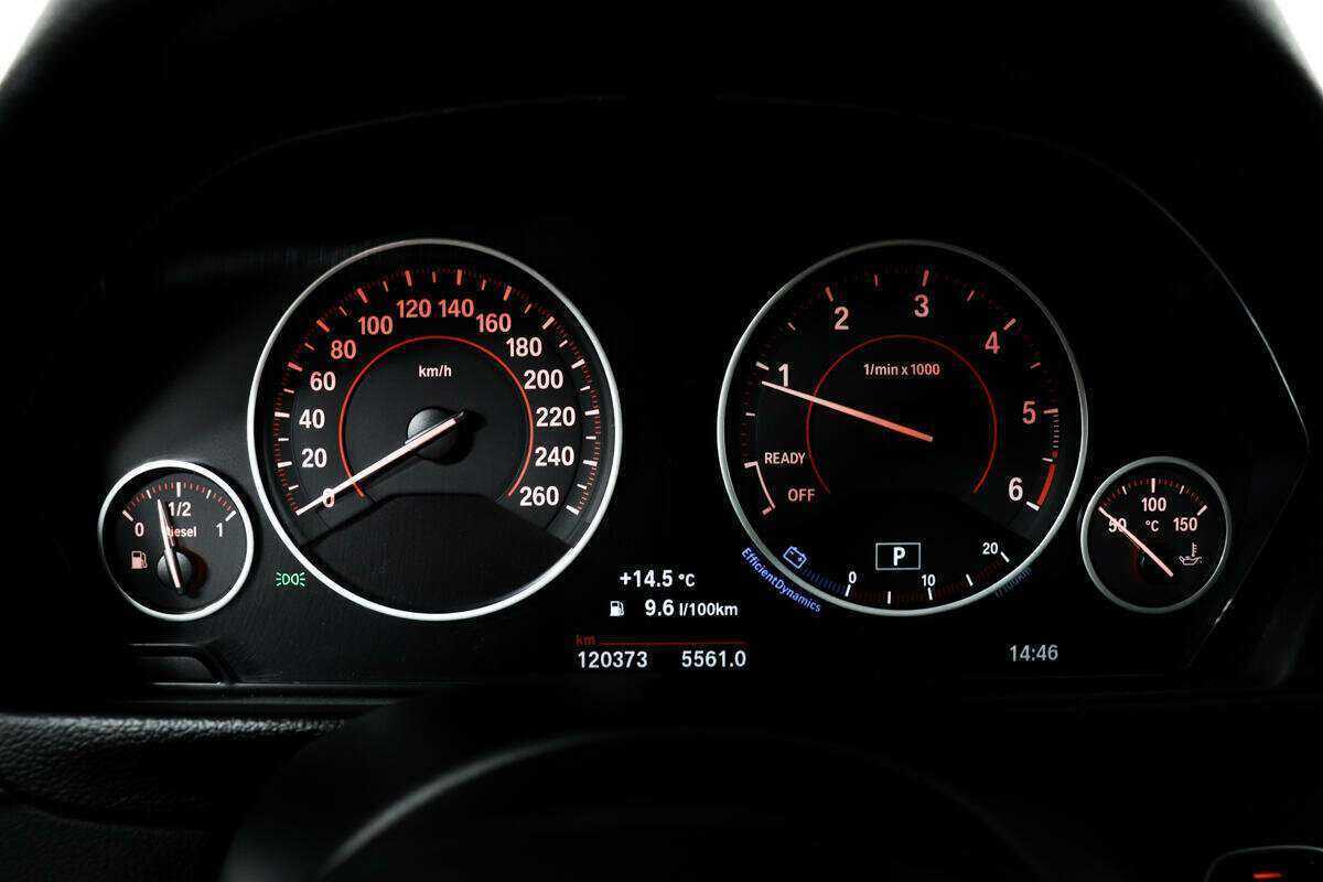 BMW 3 серии 320d xDrive, 2016 Фото №10