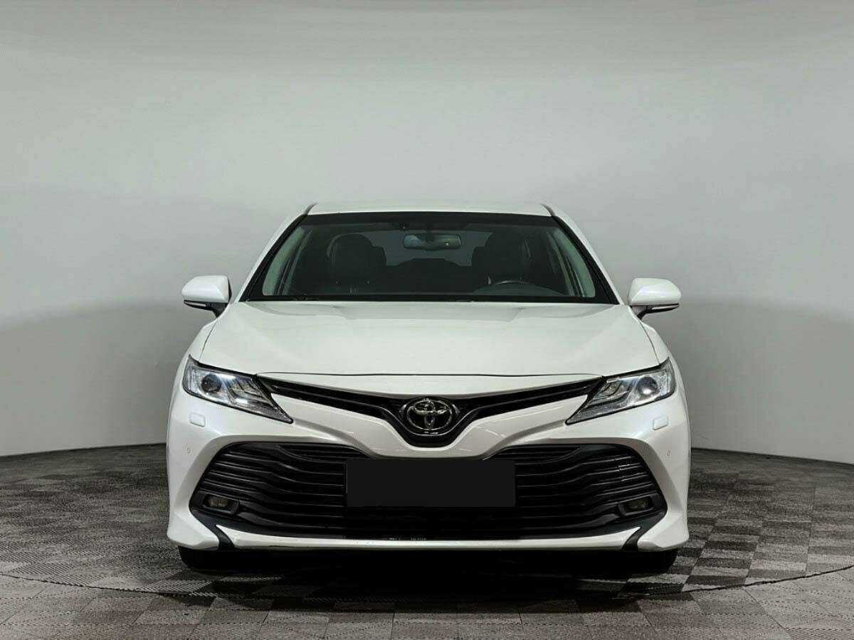 Toyota Camry, 2018 - 138 000 км. | Фото №2