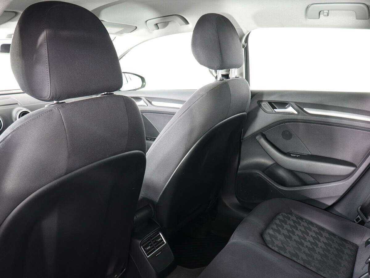 Audi A3 Sportback, 2013 Фото №11