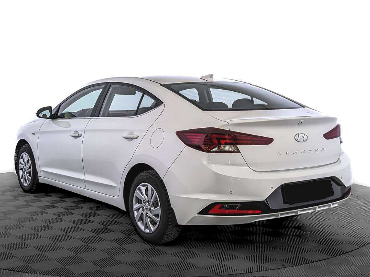 Hyundai Elantra, 2020 Фото №7