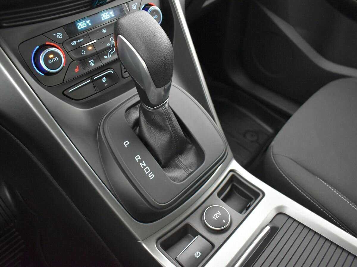 Ford Kuga, 2017 Фото №15