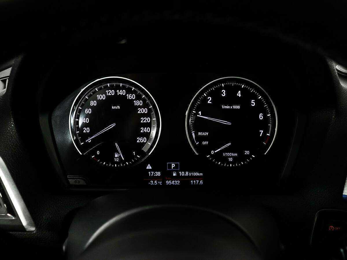 BMW 1 серии 118i, 2018 Фото №13