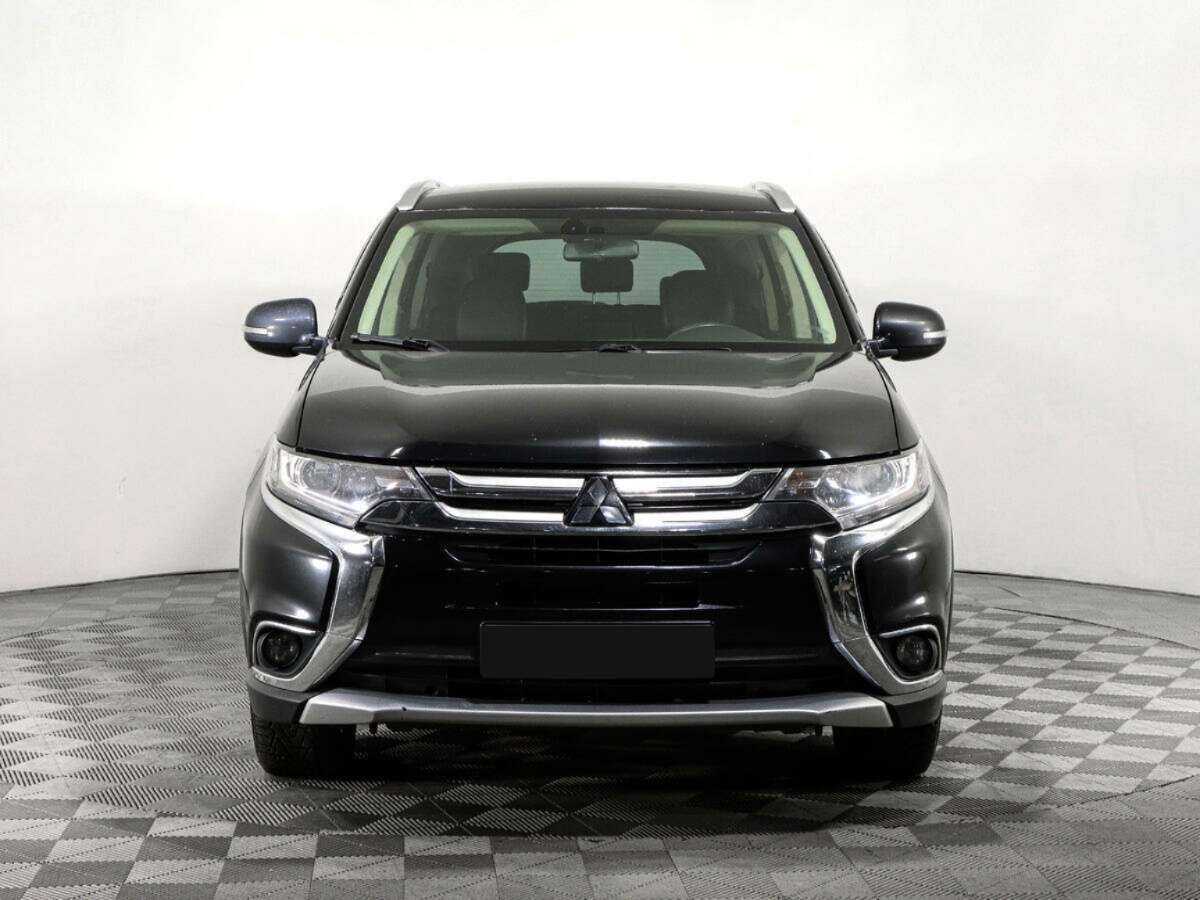 Mitsubishi Outlander, 2018 - 135 735 км. | Фото №2