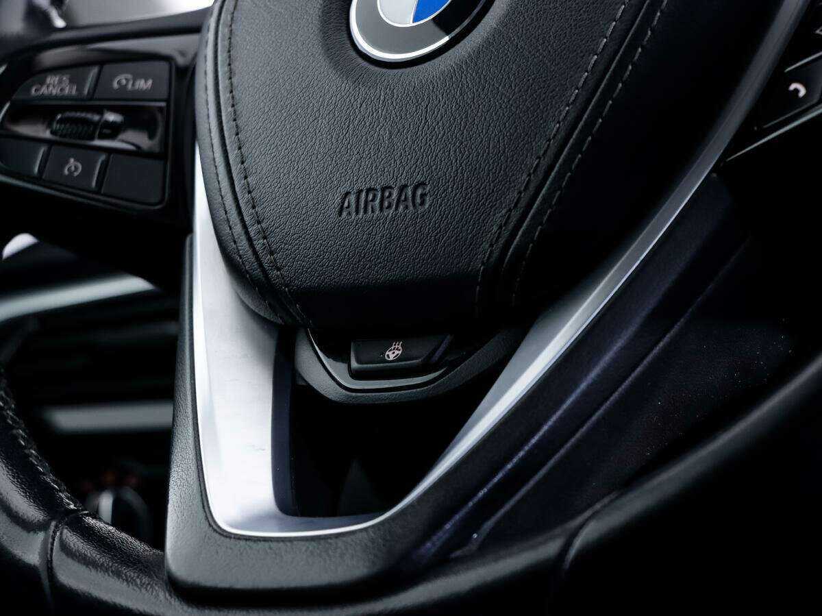 BMW 5 серии 520d, 2019 Фото №17