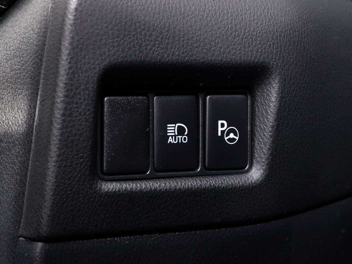 Toyota C-HR, 2018 Фото №20