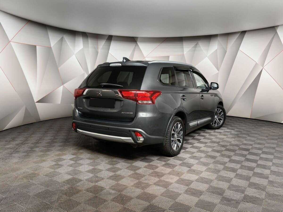 Mitsubishi Outlander, 2017 - 147 097 км. | Фото №2
