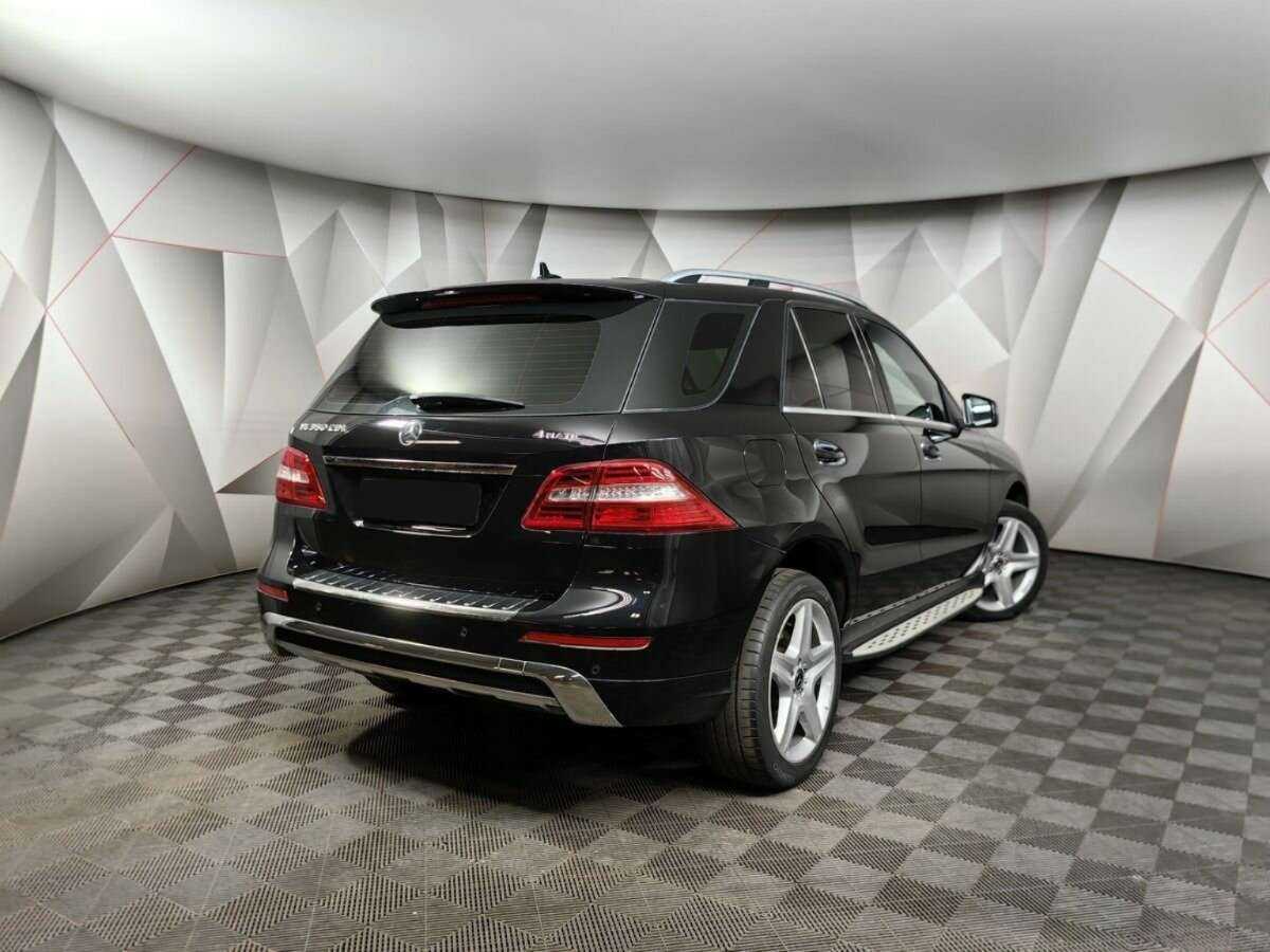 Mercedes-Benz M-Класс 350 CDI, 2013 - 154 832 км. | Фото №2