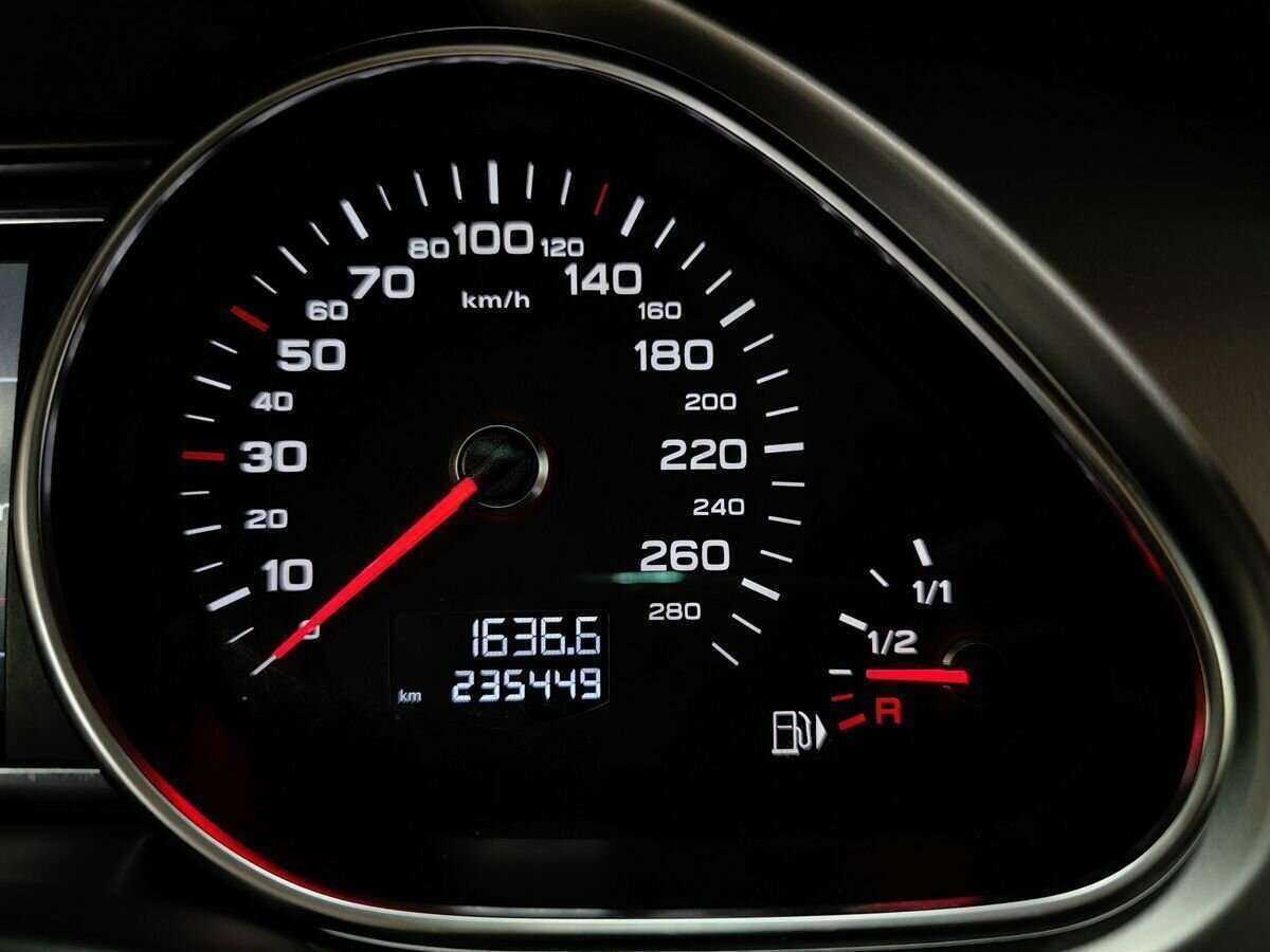 Audi Q7, 2013 Фото №16