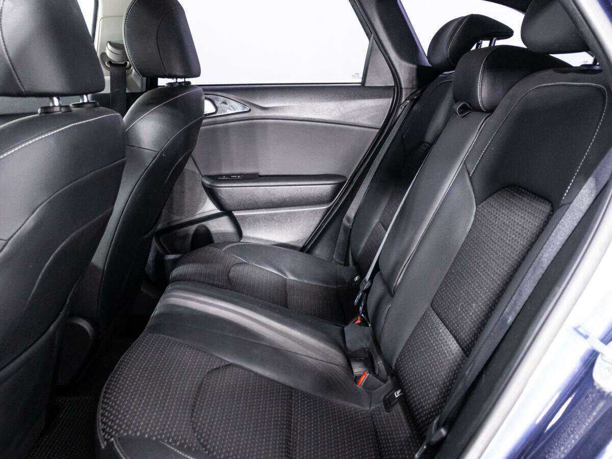 Kia Ceed, 2019 Фото №10