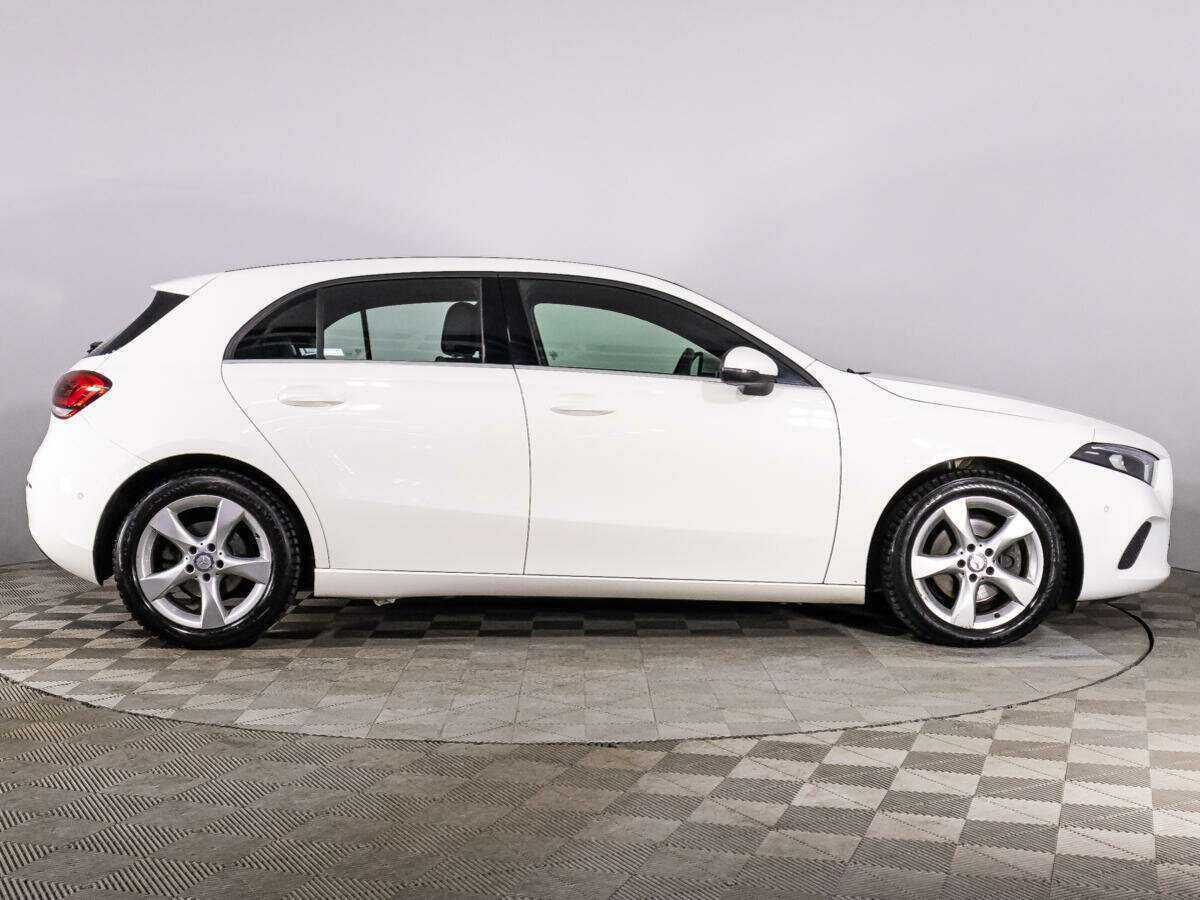 Mercedes-Benz A-Класс 200, 2018 - 82 380 км. | Фото №4