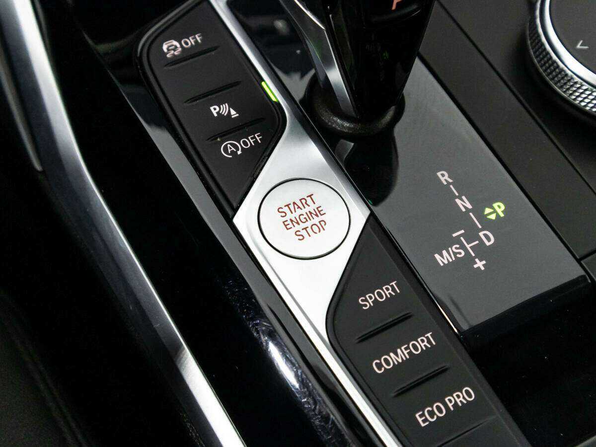 BMW 3 серии 318d, 2020 Фото №19