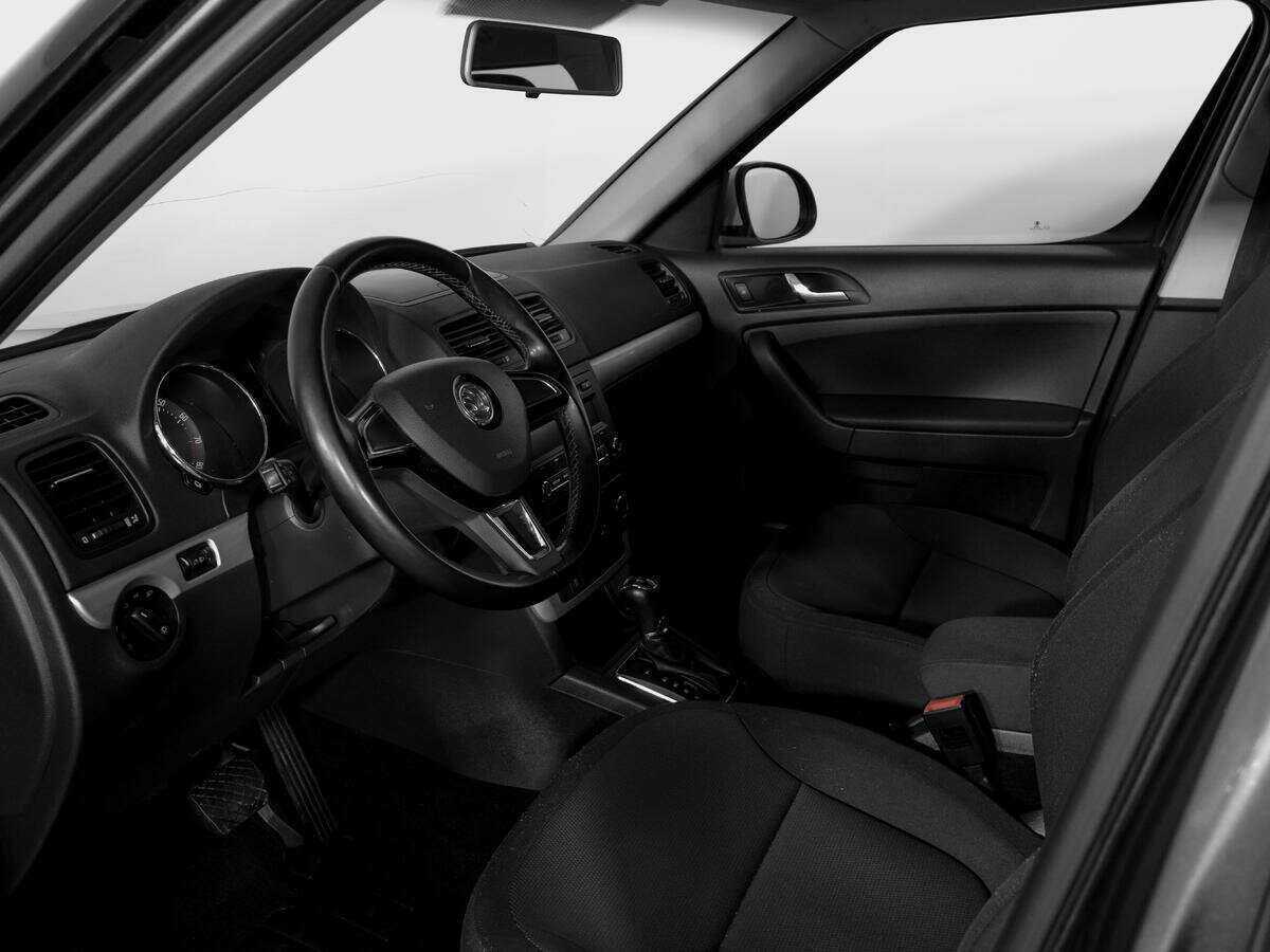 Skoda Yeti, 2015 Фото №15