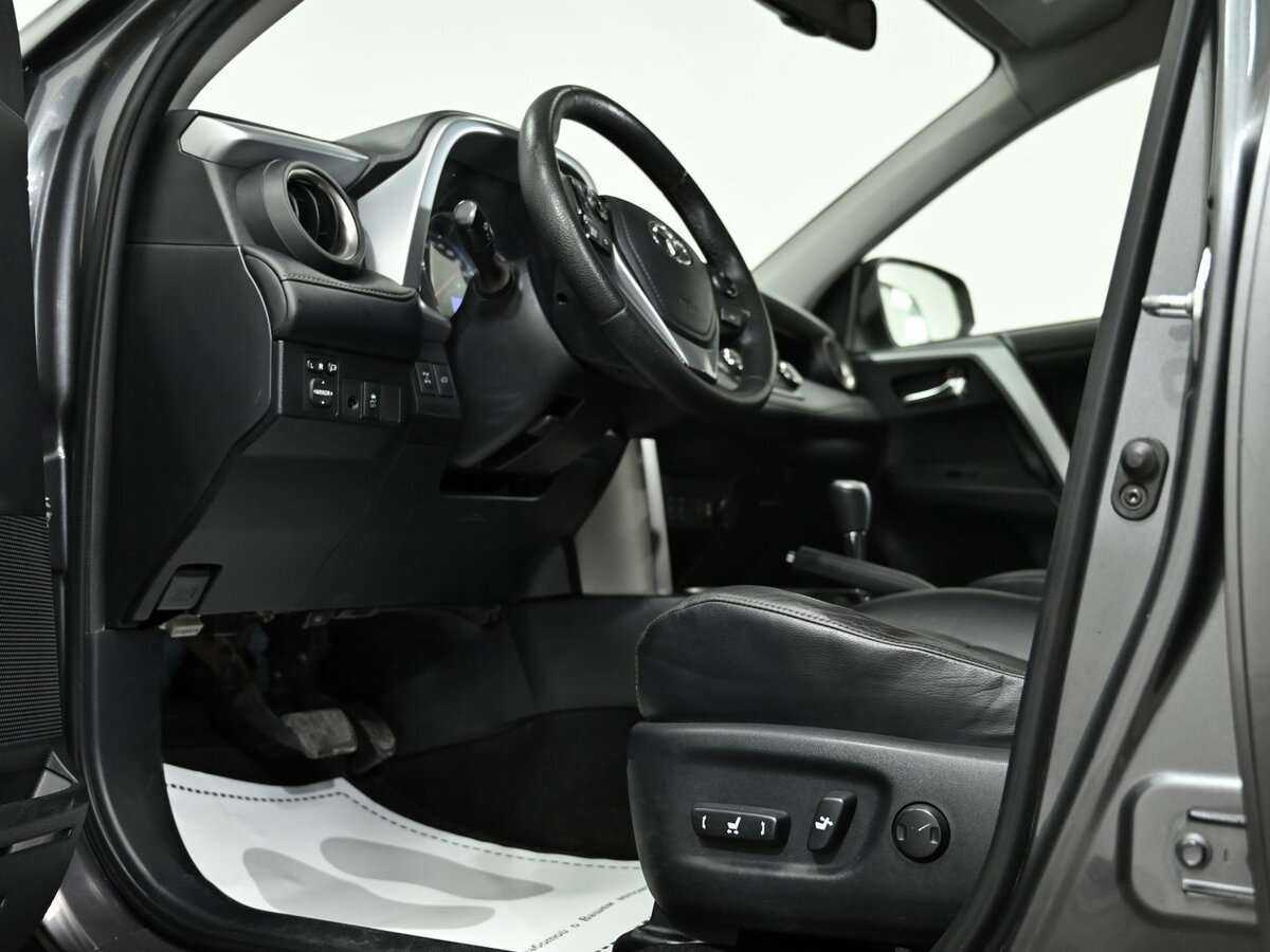 Toyota RAV4, 2013 - 152 000 км. | Фото №8