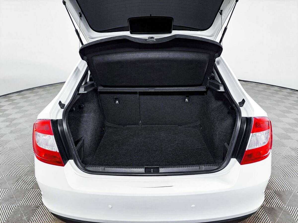 Skoda Rapid, 2017 Фото №10