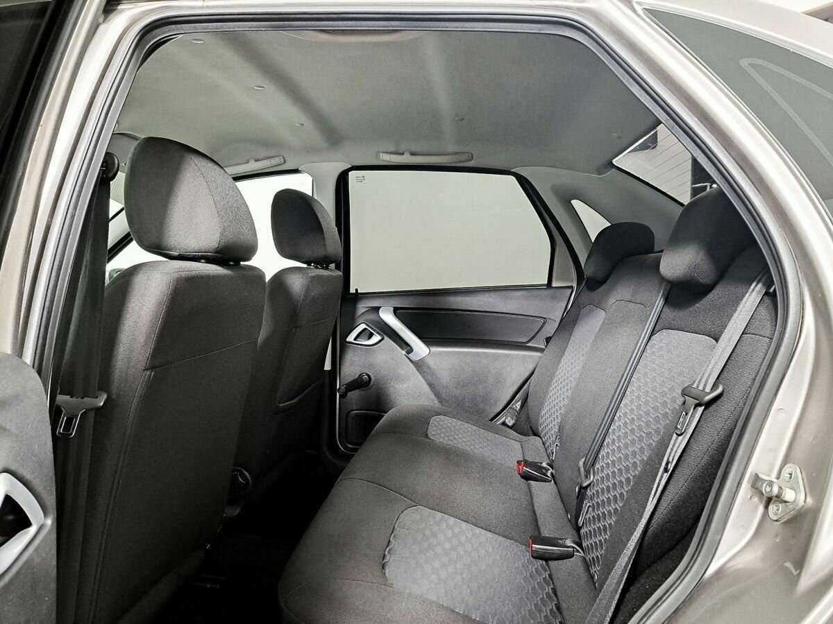 Lada (ВАЗ) Granta, 2019 Фото №10