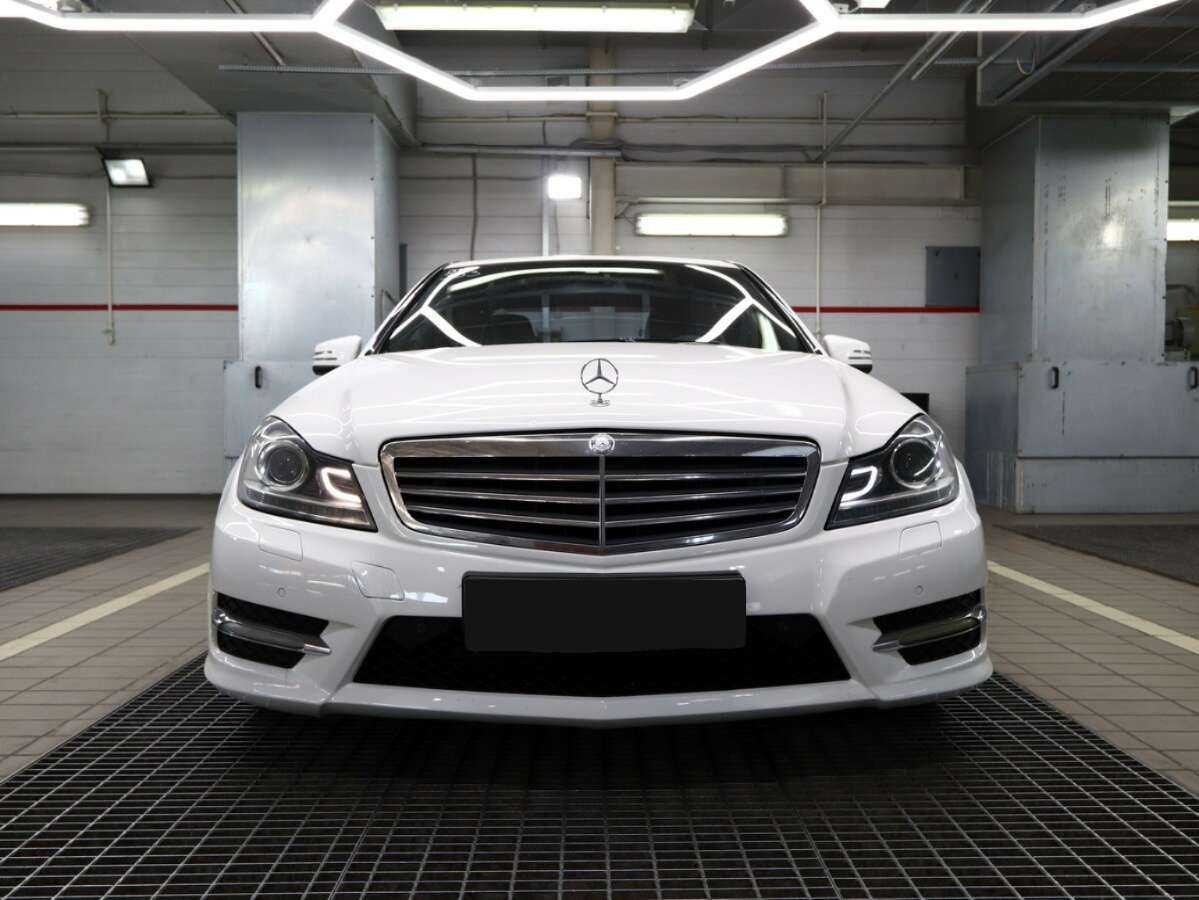 Mercedes-Benz C-Класс 180, 2012 - 180 000 км. | Фото №3