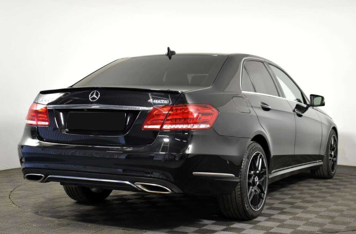 Mercedes-Benz E-Класс 300, 2013 Фото №4