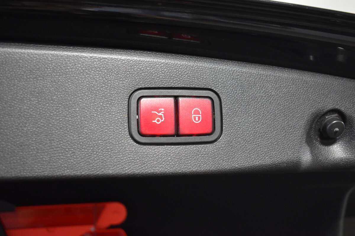 Mercedes-Benz E-Класс 300, 2013 Фото №7