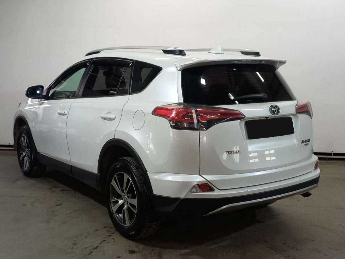 Toyota RAV4, 2018 - 95 472 км. | Фото №7