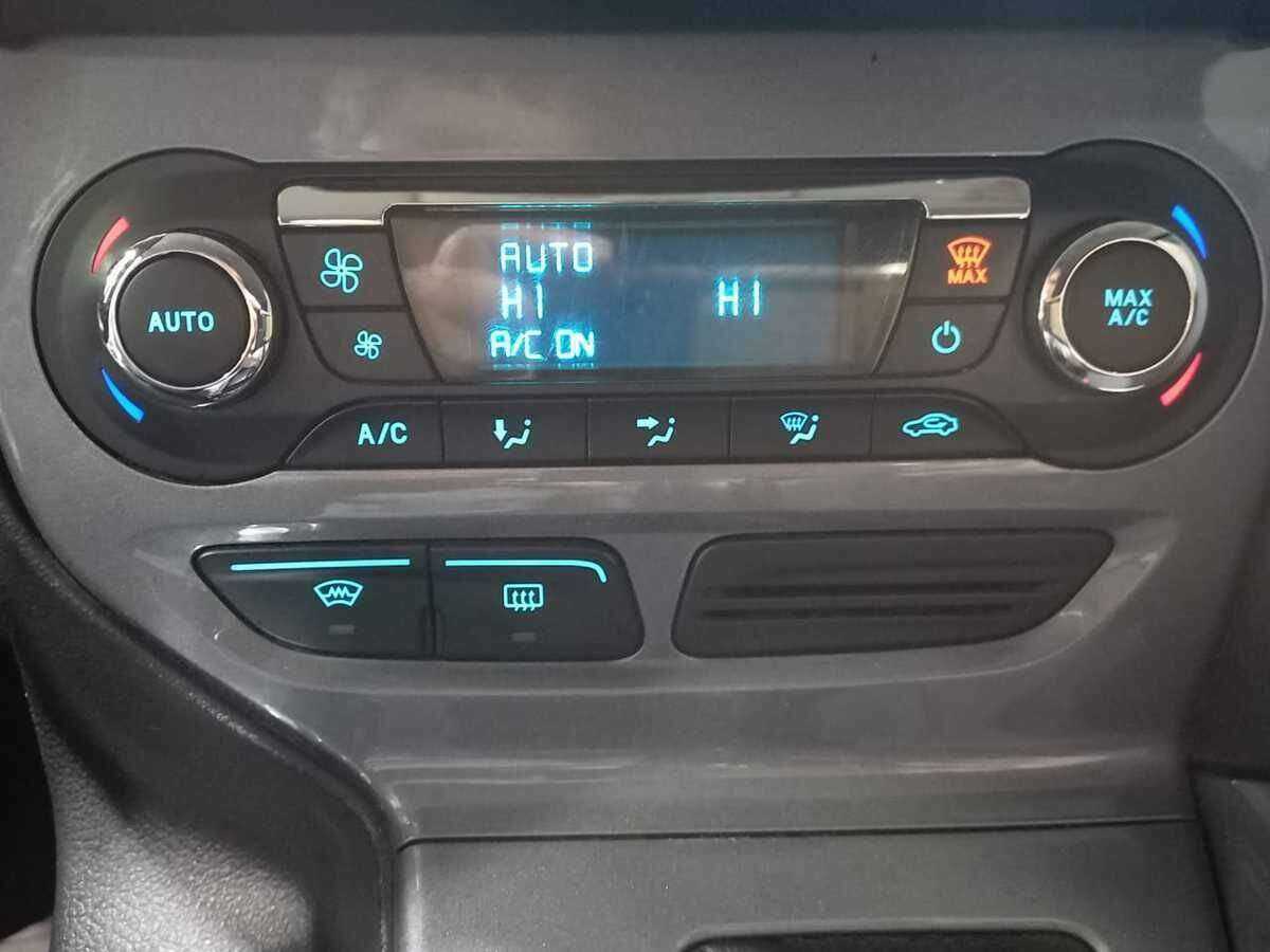 Ford Focus, 2014 Фото №15