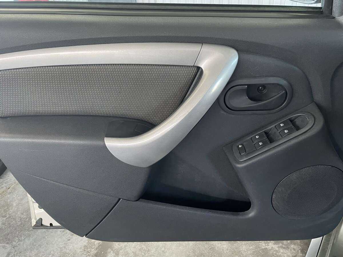 Renault Duster, 2013 Фото №16