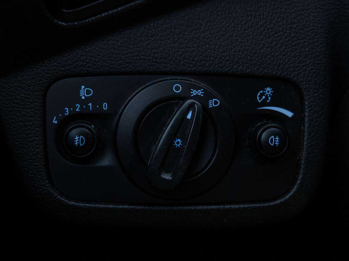 Ford Kuga, 2013 Фото №18