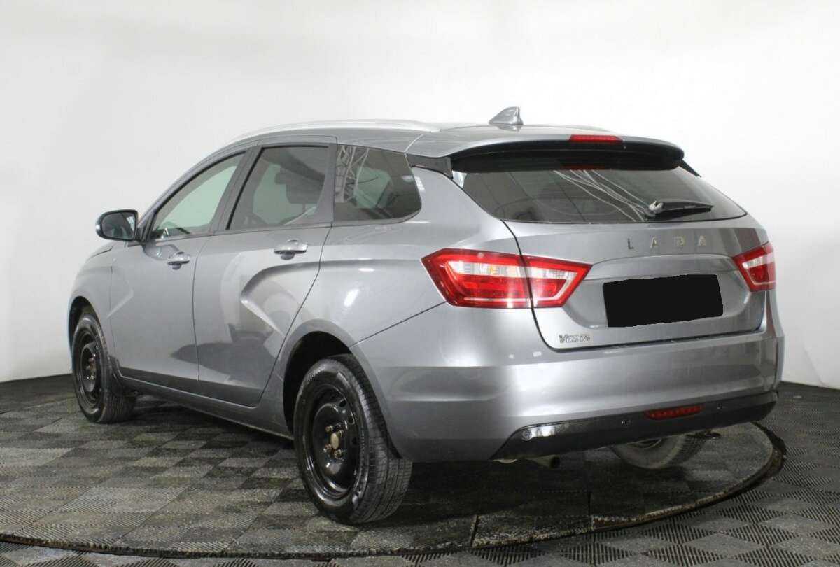 Lada (ВАЗ) Vesta SW, 2020 Фото №6