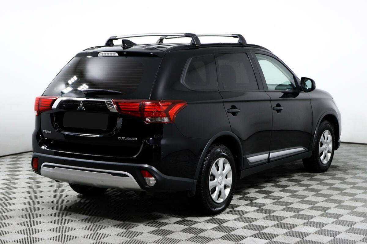 Mitsubishi Outlander, 2018 - 101 000 км. | Фото №5