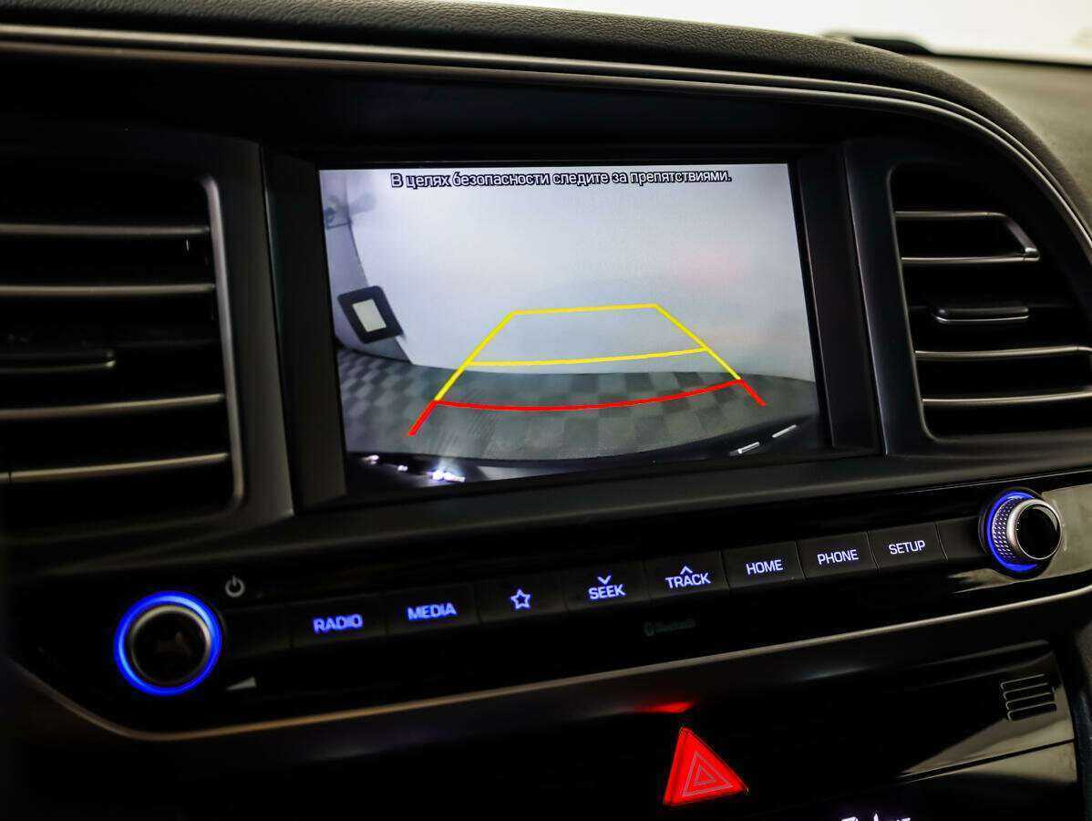 Hyundai Elantra, 2019 Фото №12
