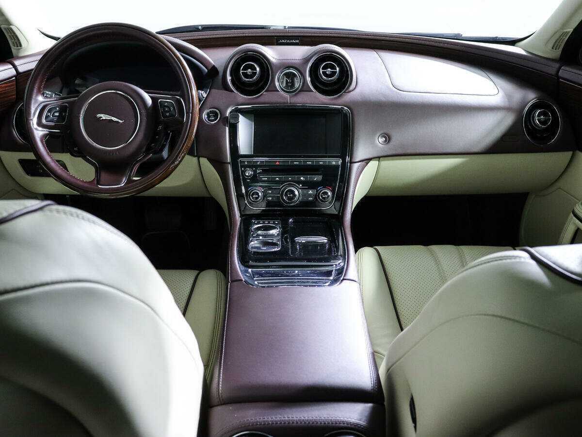 Jaguar XJ Long, 2014 Фото №10