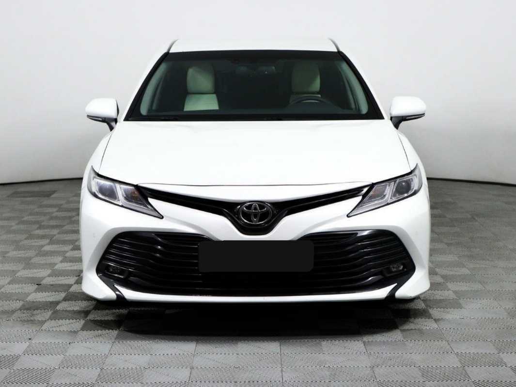 Toyota Camry, 2019 - 69 296 км. | Фото №2