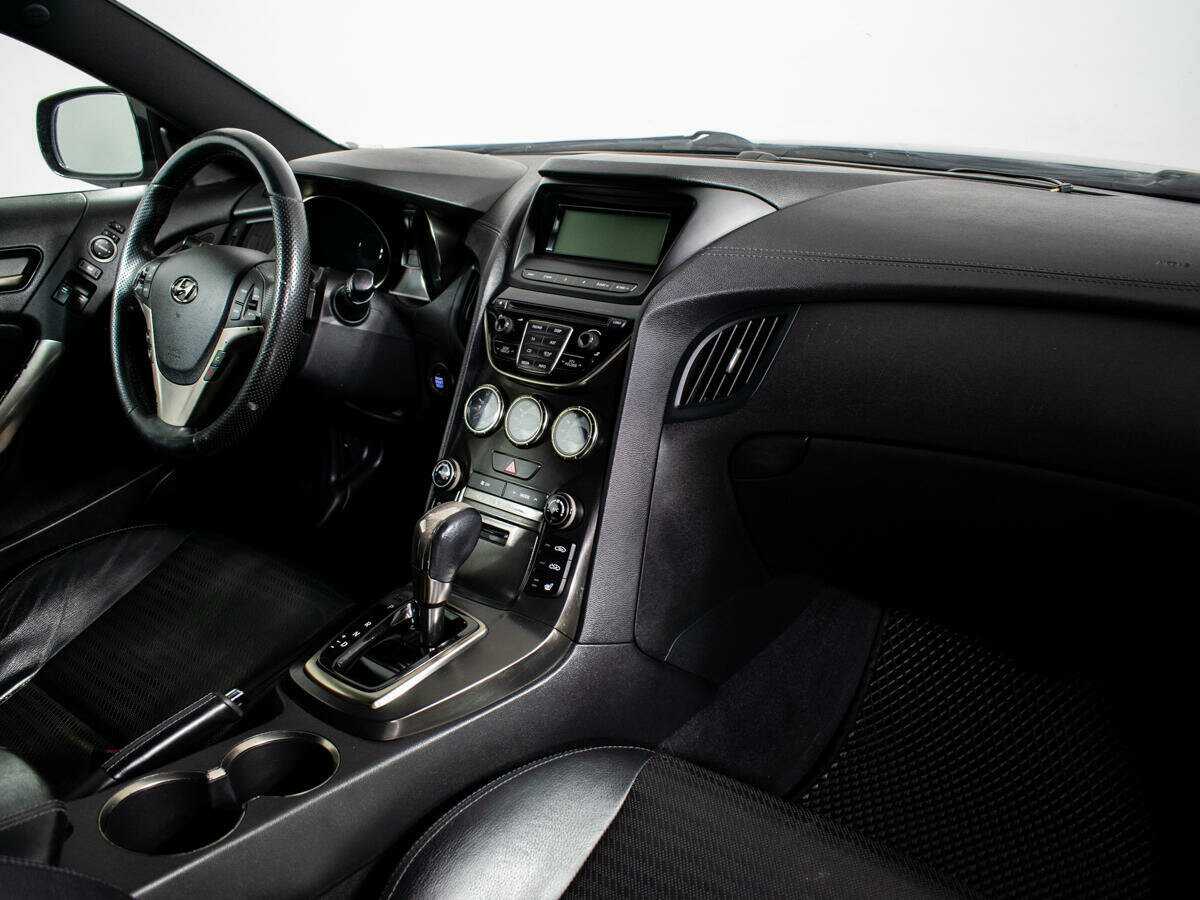 Hyundai Genesis Coupe, 2012 - 143 000 км. | Фото №7