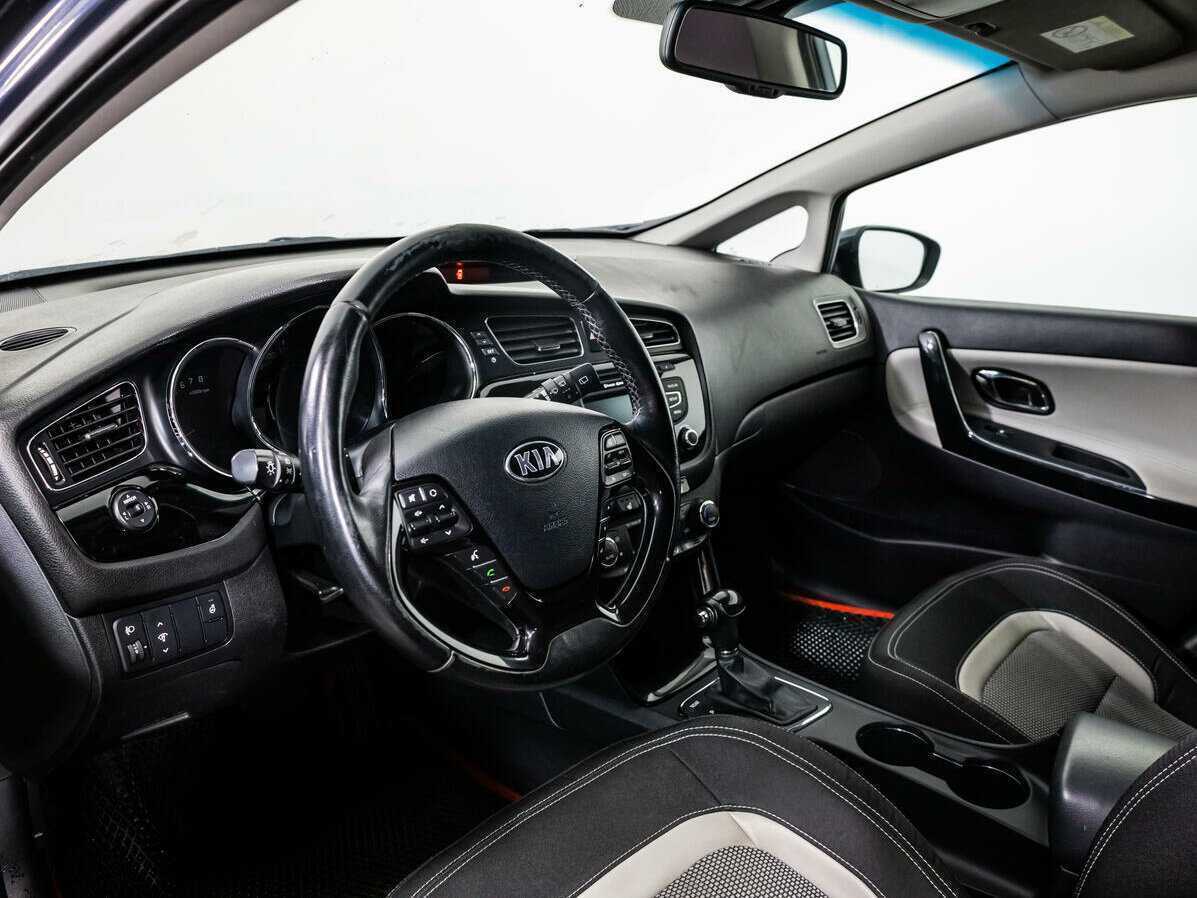 Kia Ceed, 2014 Фото №11