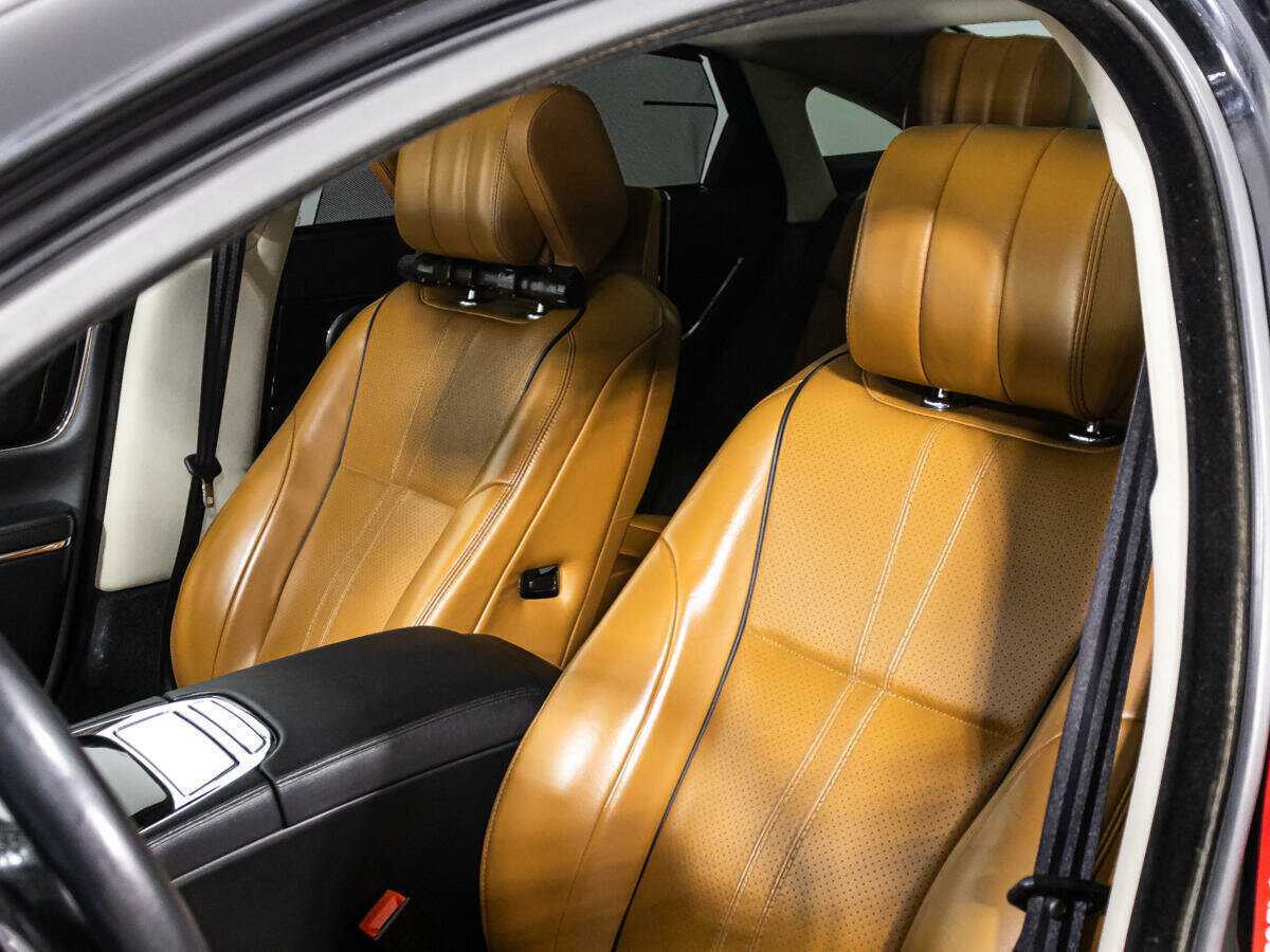 Jaguar XJ LWB Long, 2016 Фото №23