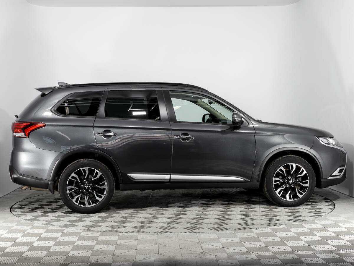 Mitsubishi Outlander, 2022 - 59 998 км. | Фото №4
