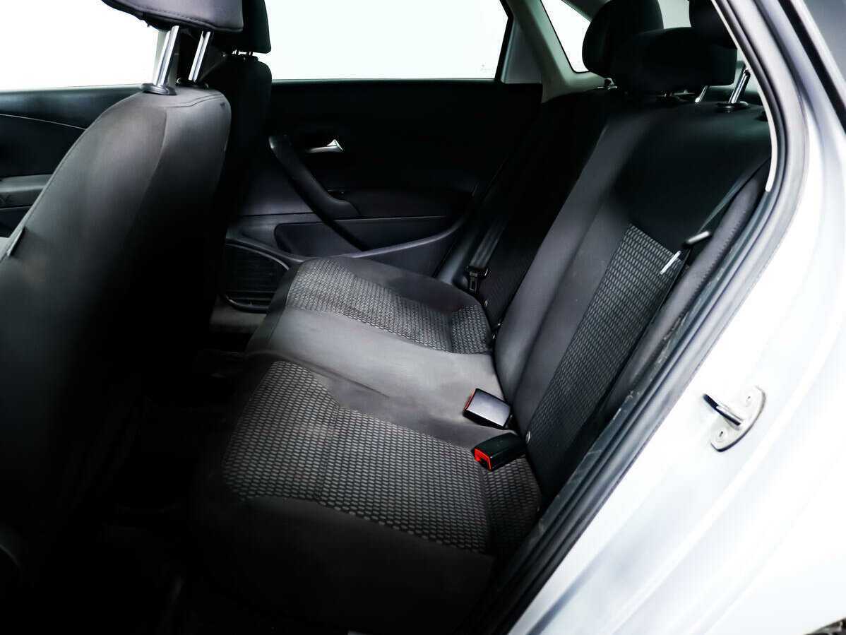 Volkswagen Polo, 2012 Фото №12