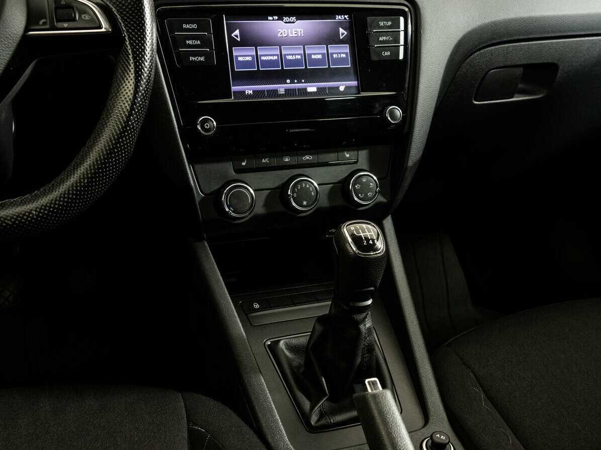 Skoda Octavia, 2018 Фото №12