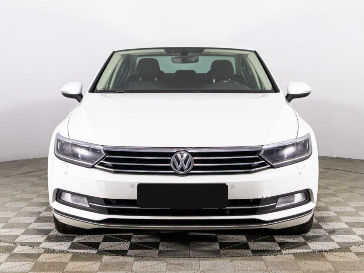 Volkswagen Passat DSG7, 2017 Фото №2