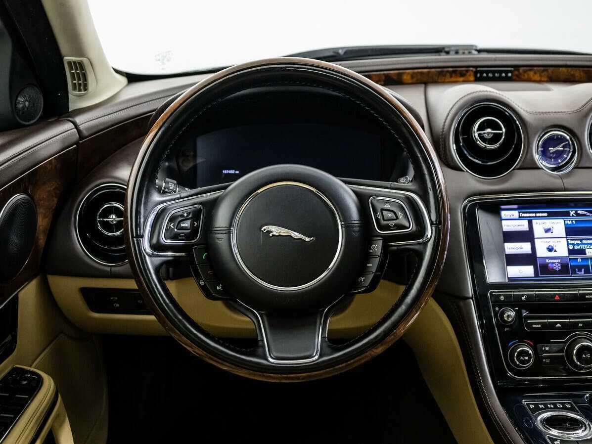 Jaguar XJ Long, 2013 Фото №14