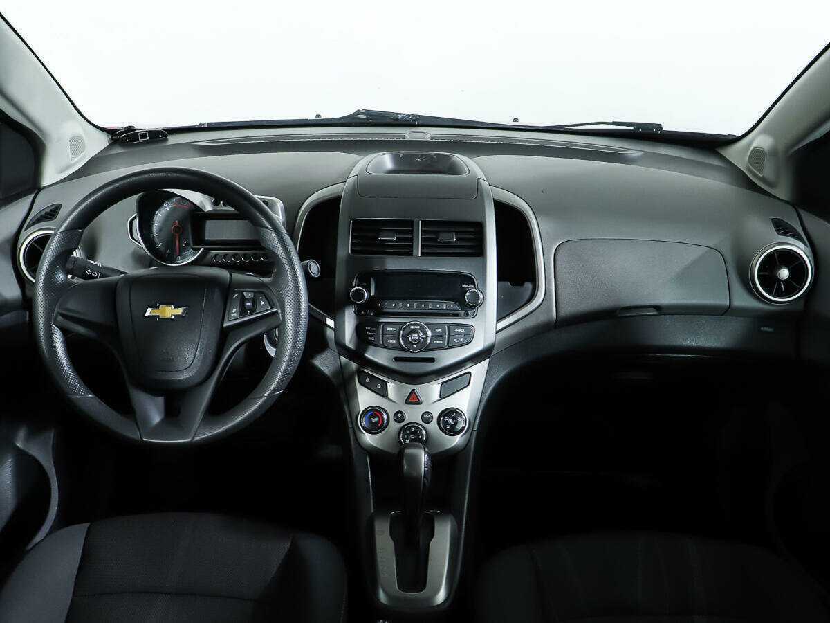 Chevrolet Aveo, 2012 Фото №10