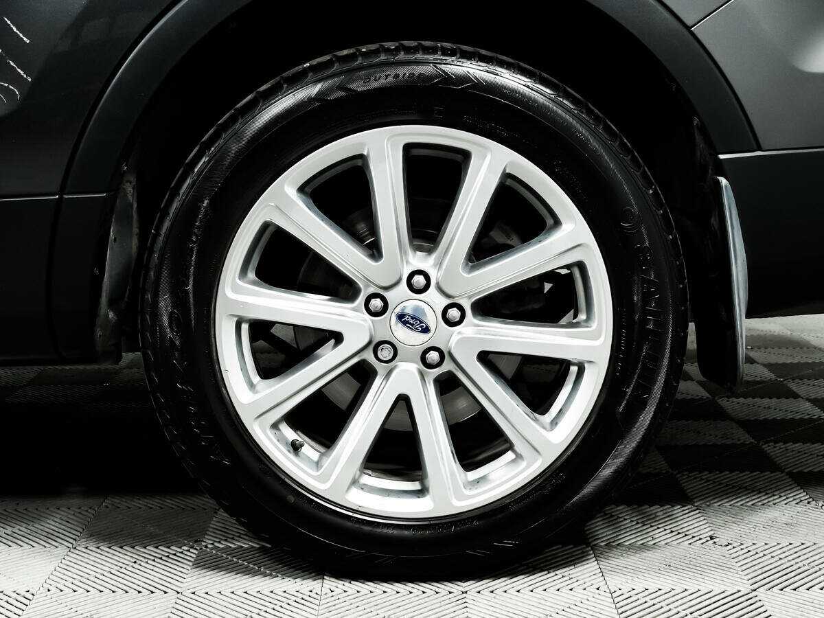 Ford Explorer, 2017 Фото №13