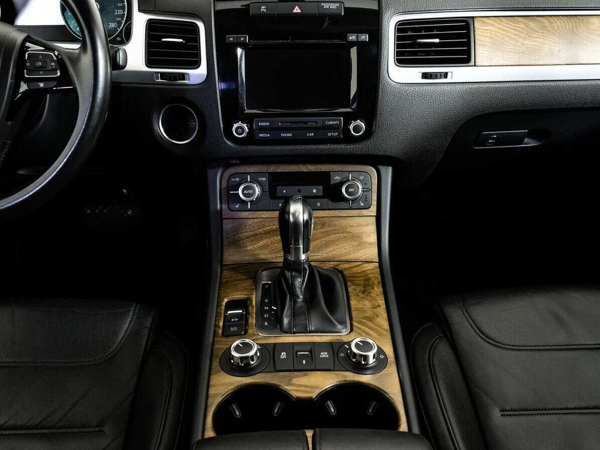 Volkswagen Touareg, 2012 Фото №11