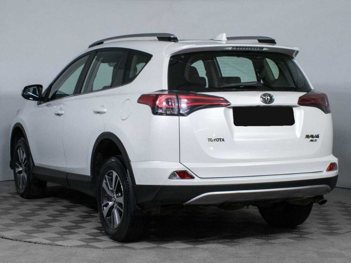 Toyota RAV4, 2019 - 105 197 км. | Фото №7