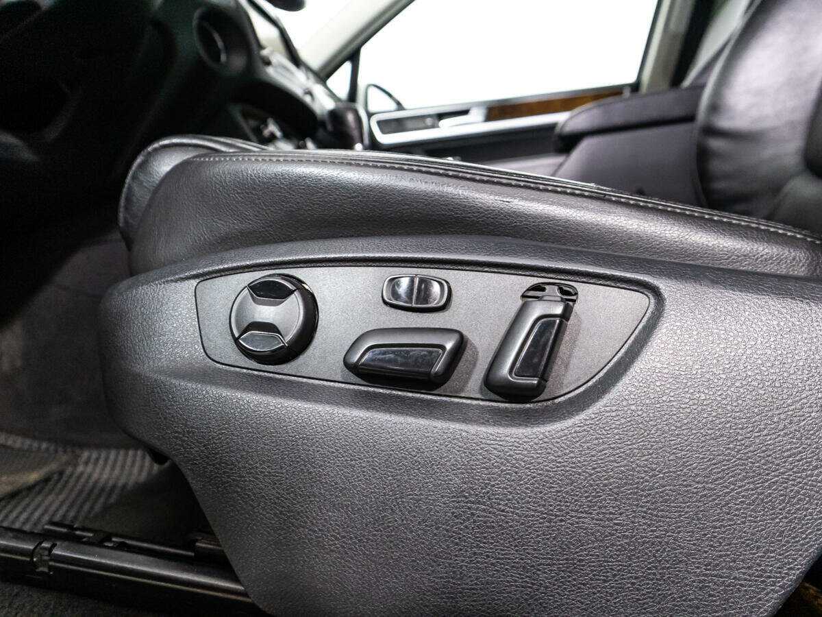 Volkswagen Touareg, 2013 Фото №16