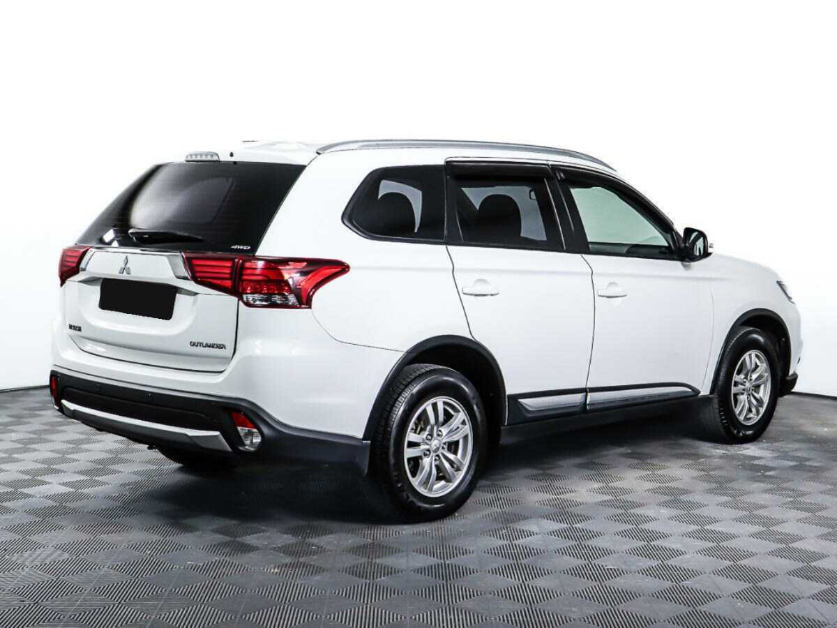 Mitsubishi Outlander, 2018 - 71 629 км. | Фото №5