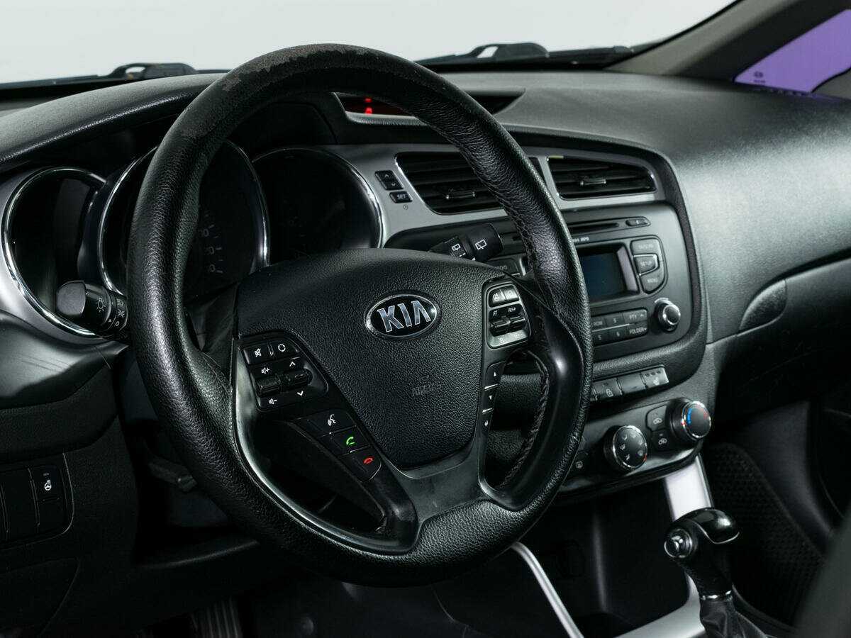 Kia Ceed, 2012 Фото №12