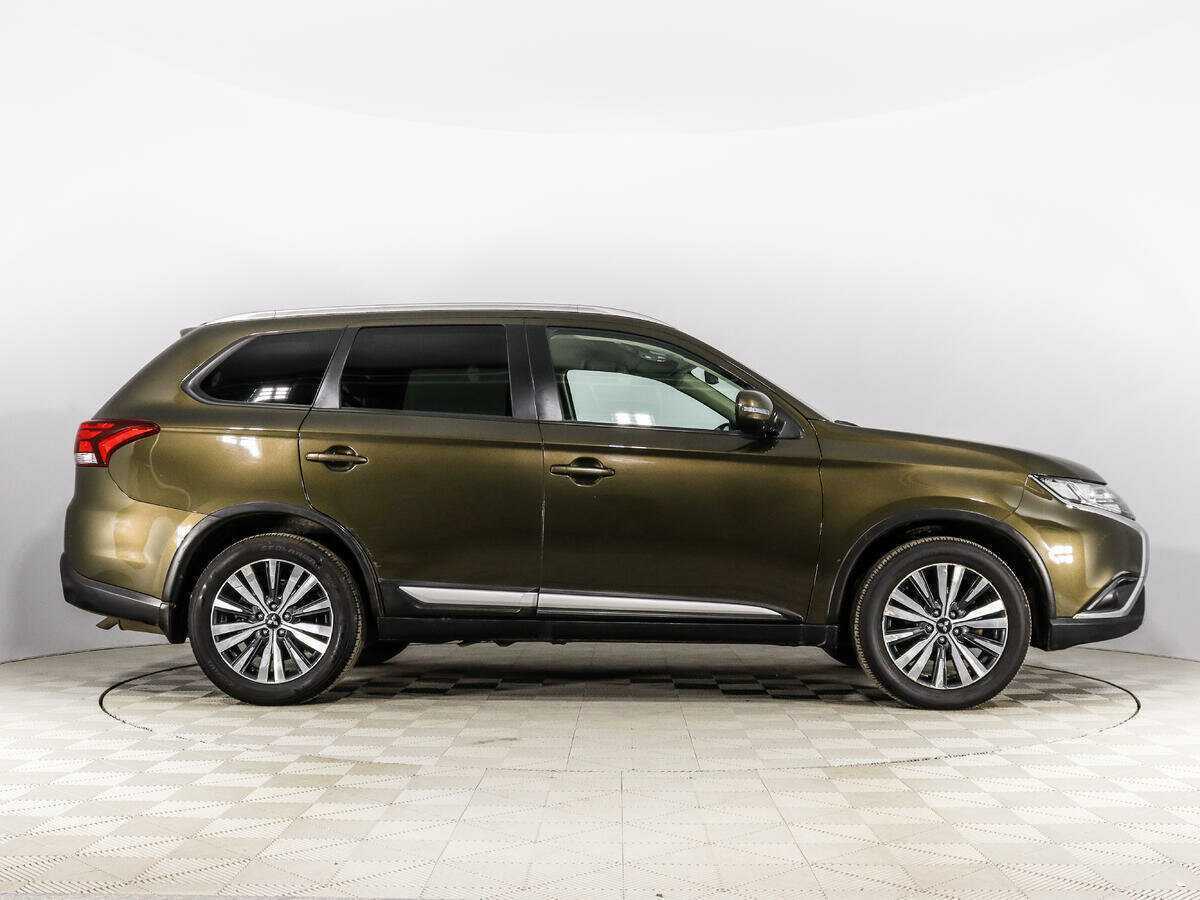 Mitsubishi Outlander, 2020 - 45 118 км. | Фото №4